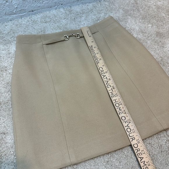 NWT H&M Tan Mini Skirt Women’s Size 4 Fall Silver Buckle - Picture 7 of 10
